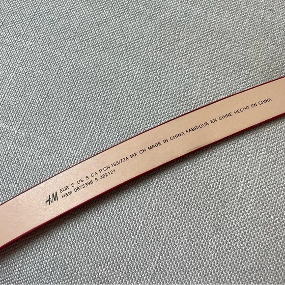 H&M Gold and Red Belt - Picture 3 of 3